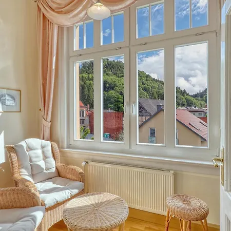 Ferienwohnung Friedrichroda 公寓 *